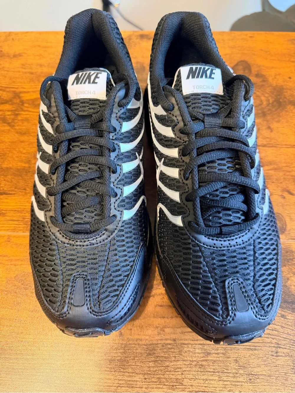 Nike Women’s Air Max Torch 4 9.5W